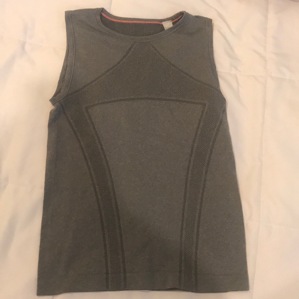 New Ivivva tank top!!